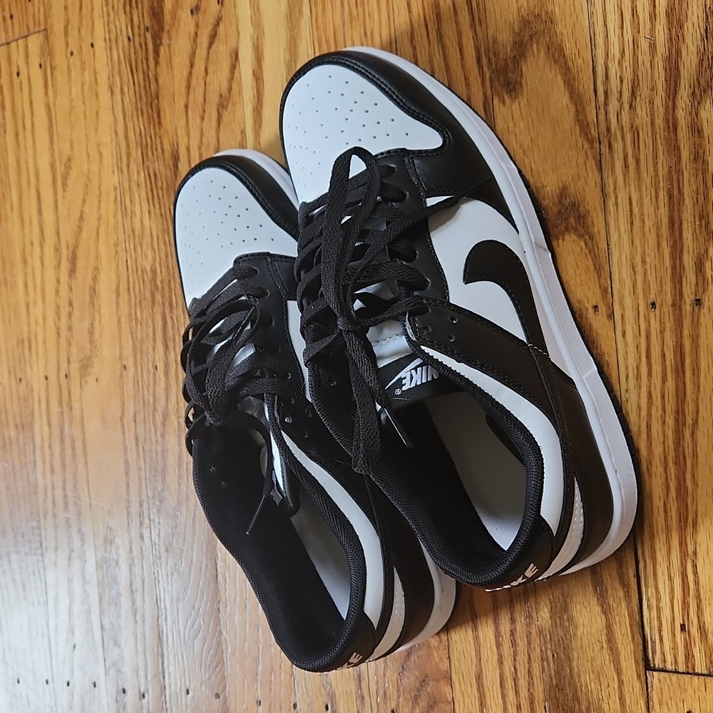 Nike Dunk Low Retro "Pandas"